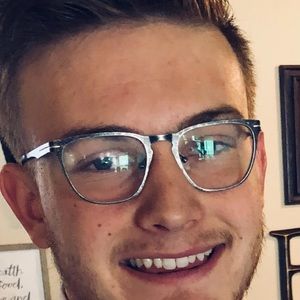 Meet your Posher, Isaac